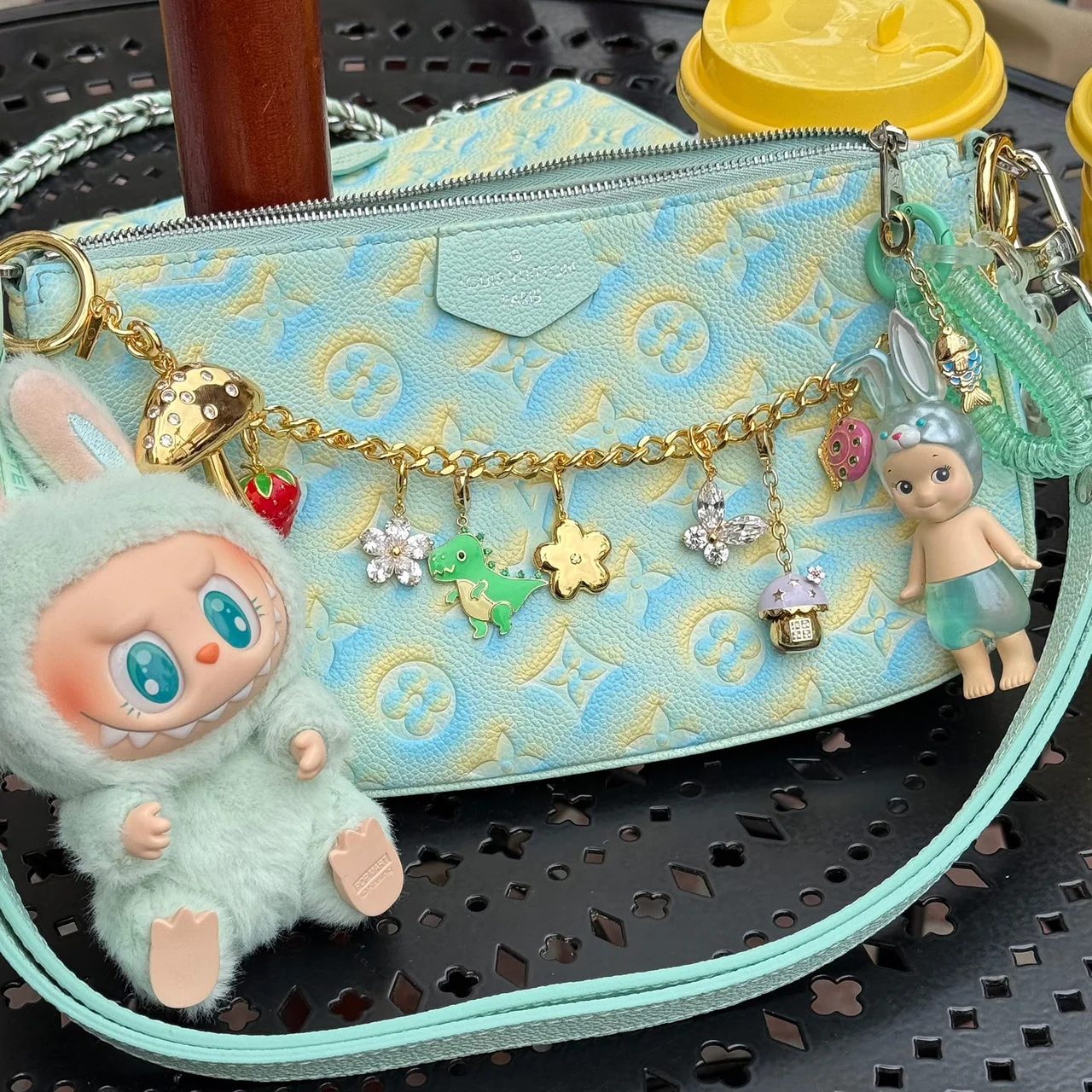 Shroom Cottage Bag Charm – Bild 3